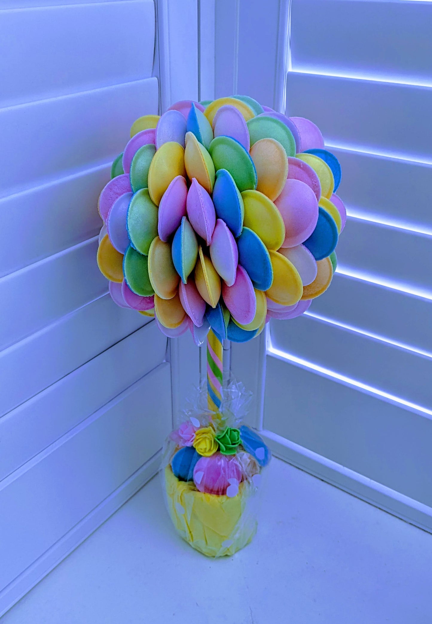 Handmade Flying Saucers Sweet Tree