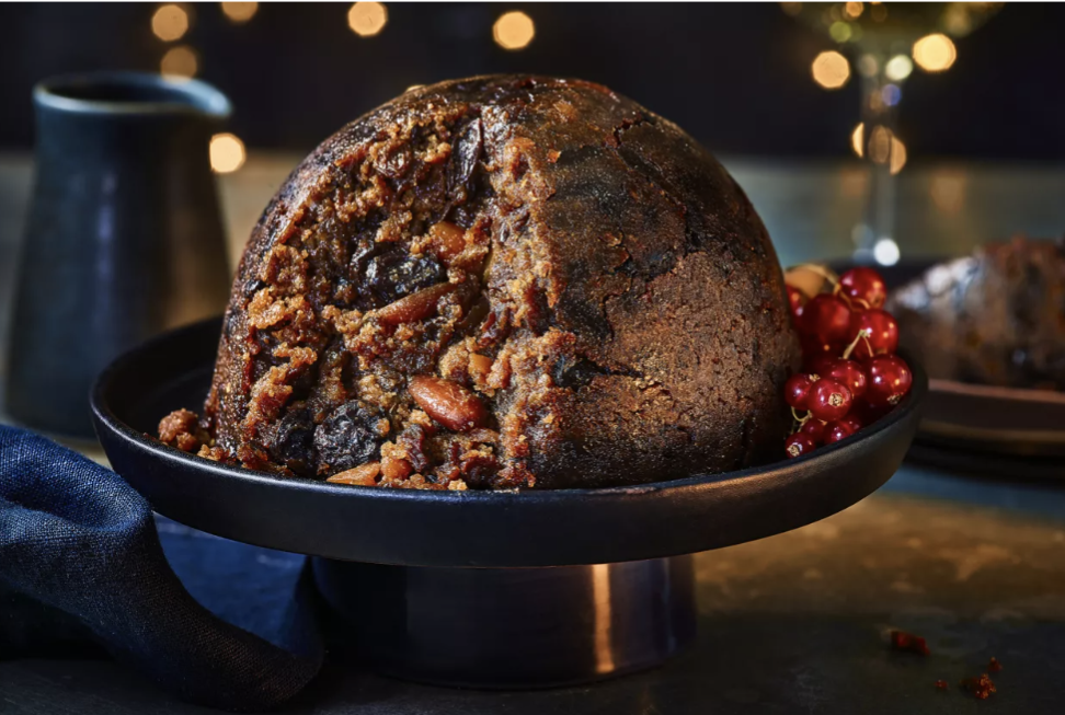 Elegant Christmas Hamper – A Cosy Festive Collection